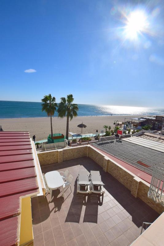 Carihuela 1ª Linea De Playa Apartment Torremolinos Exterior photo